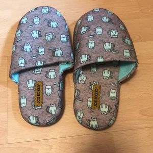 Cat slippers